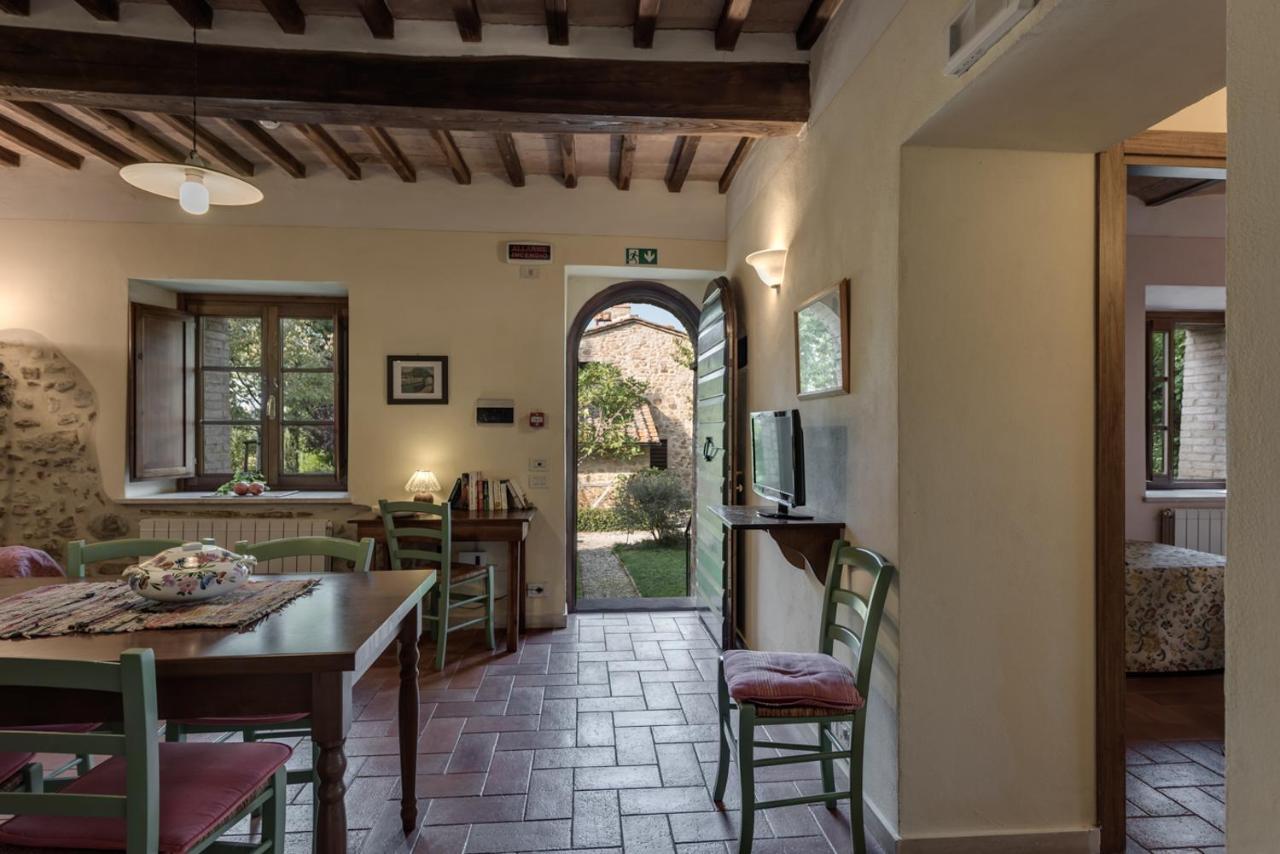Borgo Al Cerro Aparthotel Casole d'Elsa Exterior photo